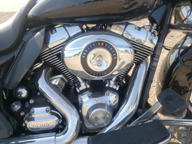 2011 HARLEY-DAVIDSON FLHP 1HD1FHM17BB625554
