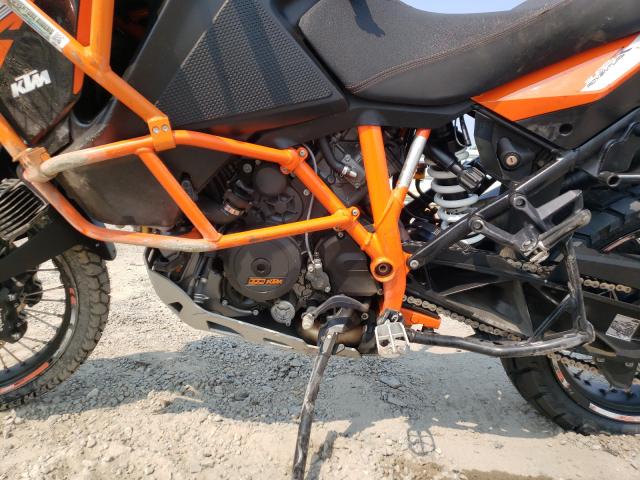 2019 KTM 1290 SUPER VBKV59405KM913353