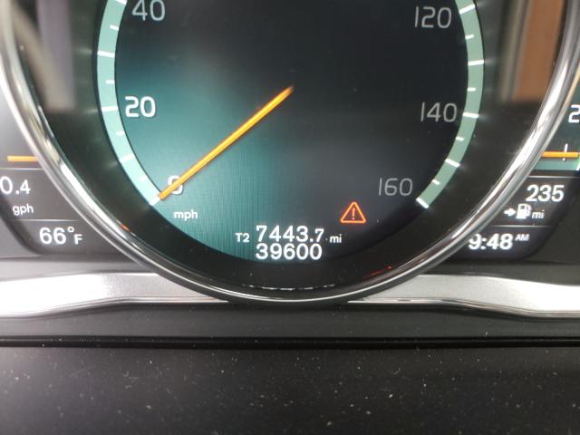 2017 VOLVO XC60 T6 IN YV449MRU0H2111035