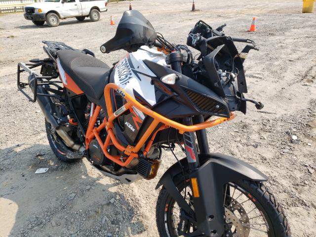 2019 KTM 1290 SUPER VBKV59405KM913353