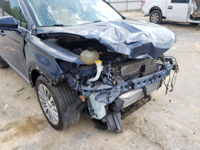 2017 LINCOLN MKC RESERV 5LMCJ3D91HUL21417