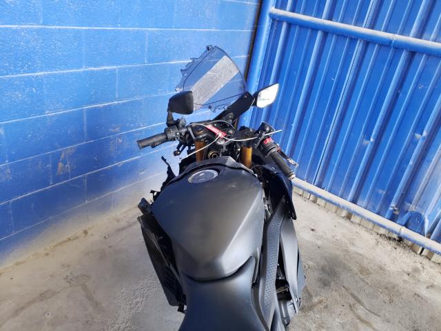 2019 YAMAHA YZFR3 A MH3RH18Y5KK001573