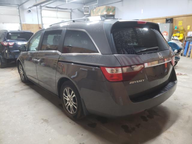 VIN 5FNRL5H60DB049565 2013 HONDA ODYSSEY no.3