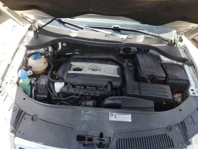2010 VOLKSWAGEN PASSAT KOM WVWJK7AN1AE155369