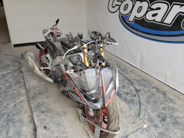 2019 APRILIA TUONO V4 1 ZD4KGUA19KS000285