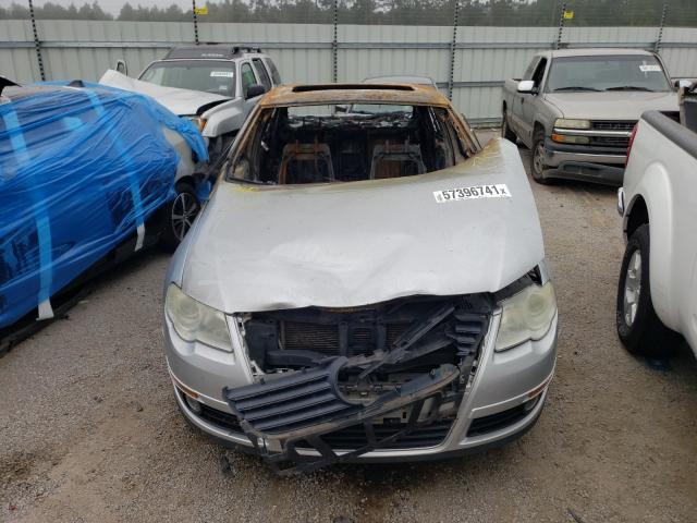 2010 VOLKSWAGEN PASSAT KOM WVWJK7AN7AE091368
