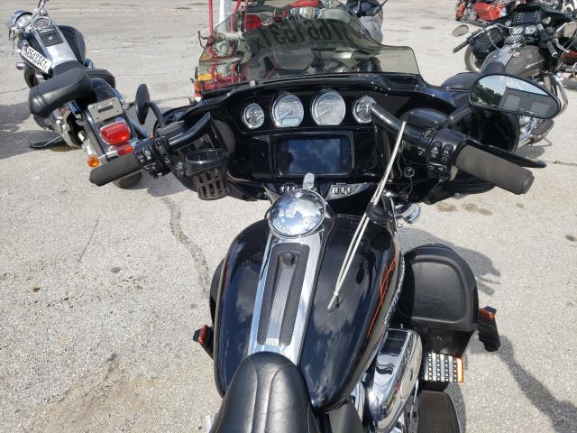 2019 HARLEY-DAVIDSON FLHTK 1HD1KEF15KB684464