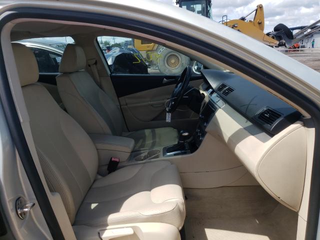2010 VOLKSWAGEN PASSAT KOM WVWJK7AN1AE155369