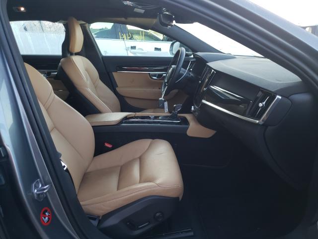 2018 VOLVO S90 T5 MOM LVY982MK7JP038155