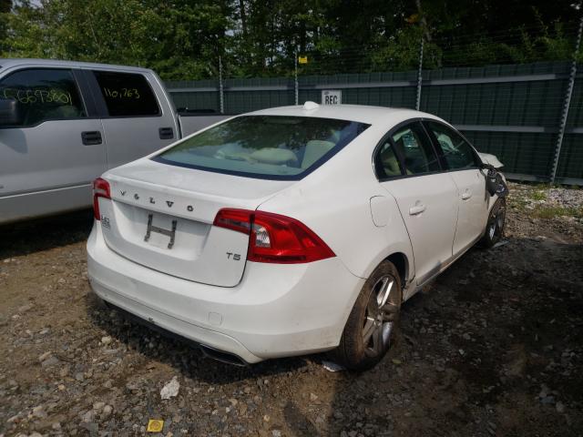 2015 VOLVO S60 PREMIE YV126MFB9F2300876