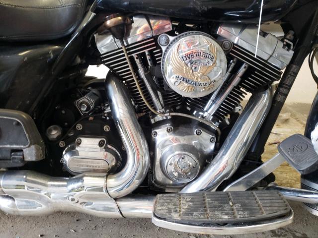 2011 HARLEY-DAVIDSON FLHRC 1HD1FRM19BB610477
