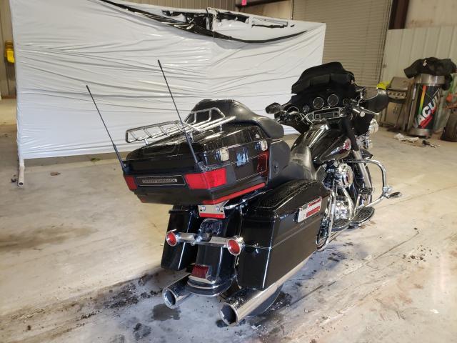 2006 HARLEY-DAVIDSON FLHTCUI 1HD1FCW186Y620088