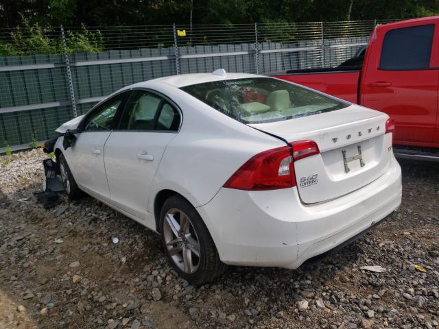 2015 VOLVO S60 PREMIE YV126MFB9F2300876