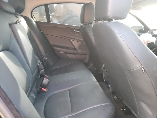 2017 JAGUAR XE SAJAR4BG9HA964521
