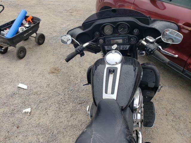 2009 HARLEY-DAVIDSON FLHTCU 1HD1FC4139Y683395