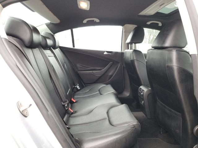 2010 VOLKSWAGEN PASSAT KOM WVWJK7AN3AE137388