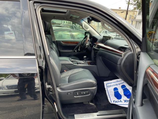 2016 LEXUS LX 570 JTJHY7AX6G4210179