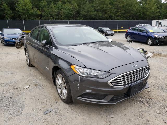 Salvage cars for sale from Copart Waldorf, MD: 2017 Ford Fusion SE