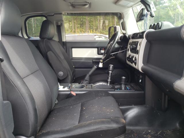 2010 TOYOTA FJ CRUISER JTEBU4BF2AK077637