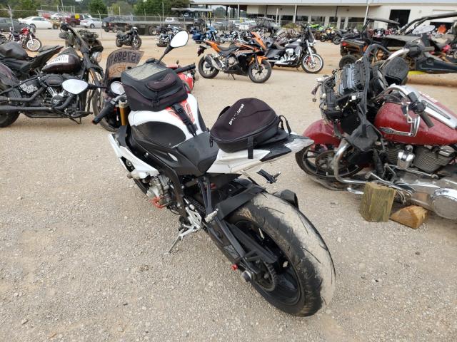 2016 BMW S 1000 R WB10D1206GZ696759