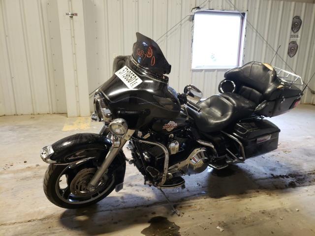2006 HARLEY-DAVIDSON FLHTCUI 1HD1FCW186Y620088