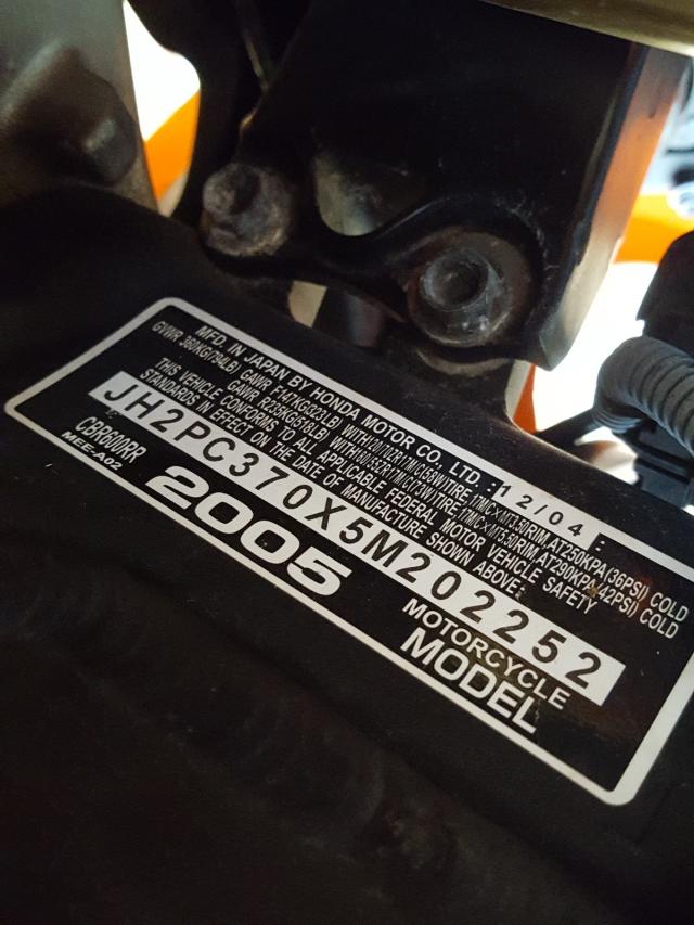 2005 HONDA CBR600 RR JH2PC370X5M202252