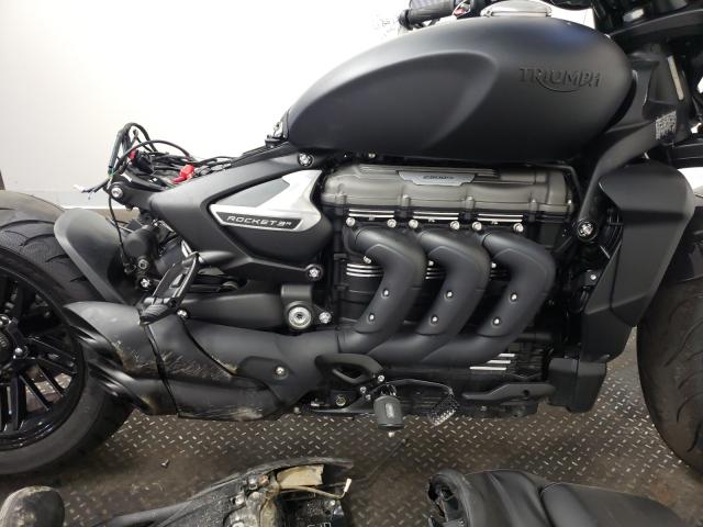 2022 TRIUMPH MOTORCYCLE ROCKET 3 R SMTG11JXXNTAG4730