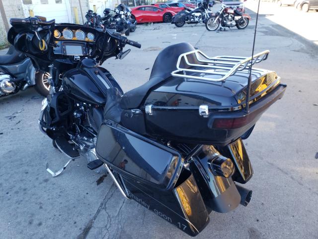 2017 HARLEY-DAVIDSON FLHTKL ULT 1HD1KKD1XHB696247