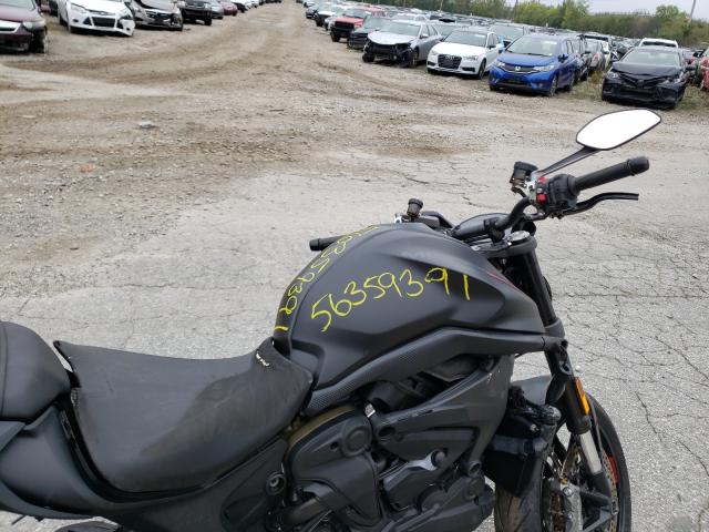 2021 DUCATI MONSTER ZDMMAMD7TMB001011