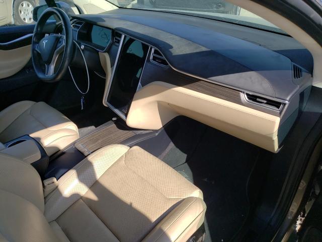 2016 TESLA MODEL X 5YJXCBE24GF008240
