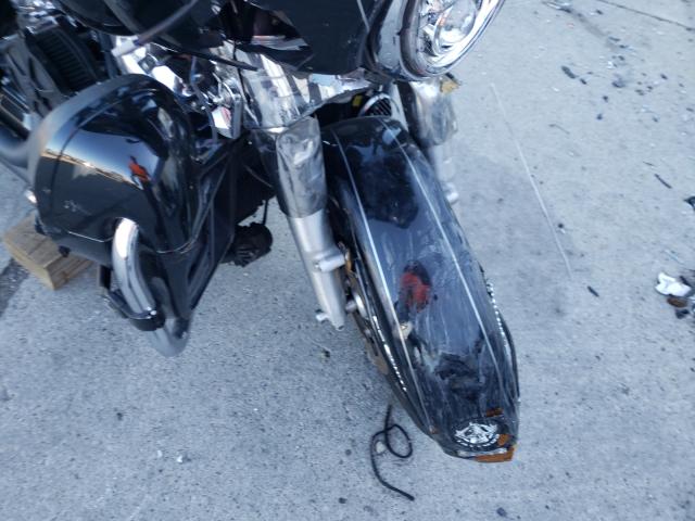 2017 HARLEY-DAVIDSON FLHTKL ULT 1HD1KKD1XHB696247