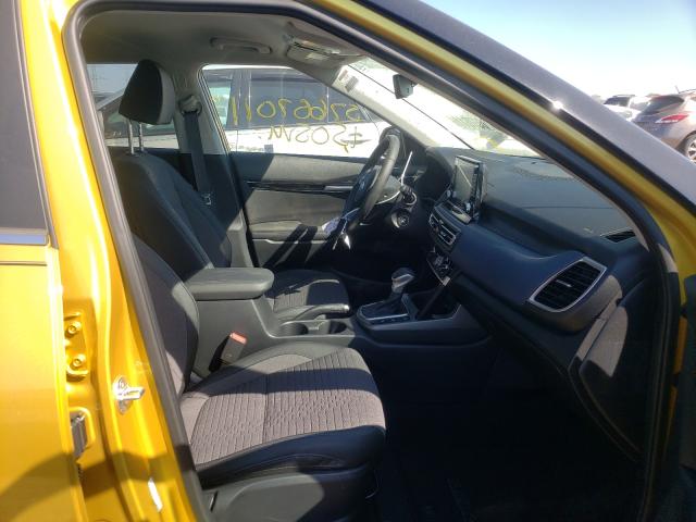 2021 KIA SELTOS S KNDEUCAA8M7177654