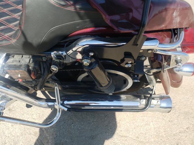 2008 HARLEY-DAVIDSON FLHX 1HD1KB4118Y680340