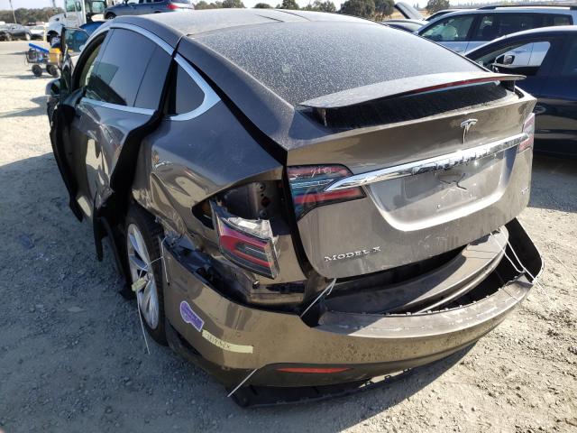 2016 TESLA MODEL X 5YJXCBE24GF008240