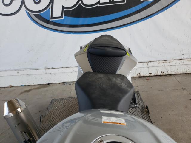 2018 SUZUKI GSX-R600 JS1GN7FA8J2100291