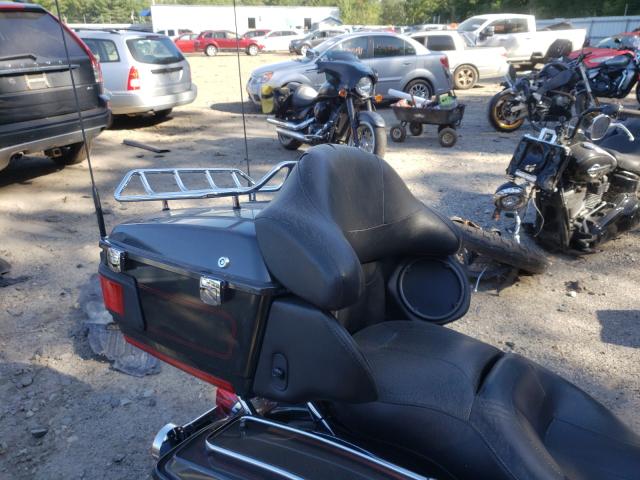2009 HARLEY-DAVIDSON FLHTCU 1HD1FC4189Y690598