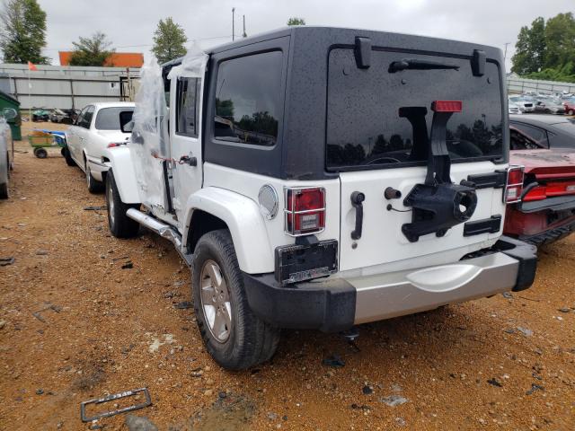1C4BJWEG3HL523151 Jeep Wrangler Unlimited Sahara