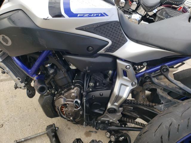 2016 YAMAHA FZ07 JYARM06E5GA006391