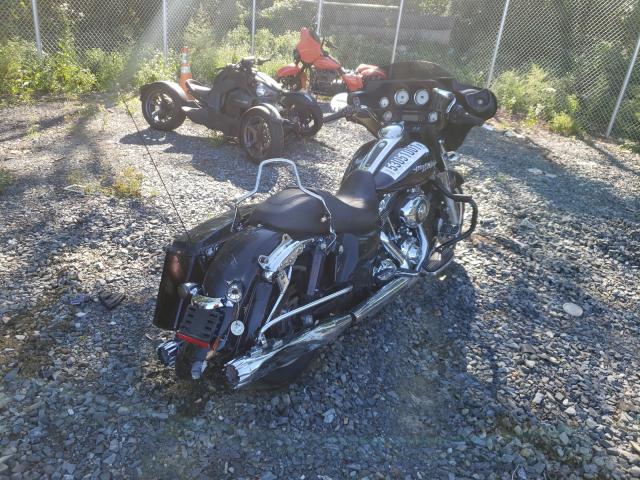 2011 HARLEY-DAVIDSON FLHX 1HD1KB418BB669068