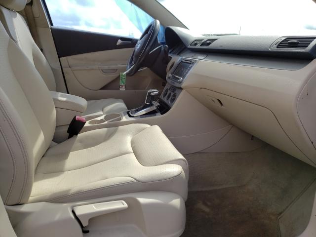 2010 VOLKSWAGEN PASSAT KOM WVWXL7AN7AE008352