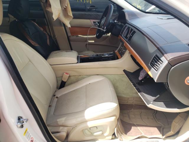 2010 JAGUAR XF LUXURY SAJWA0FAXAHR61202