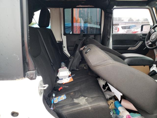 1C4BJWEG3HL523151 Jeep Wrangler Unlimited Sahara