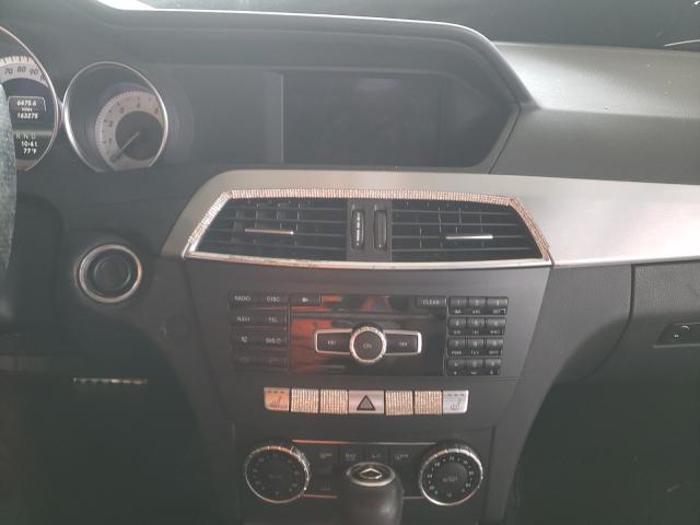 2013 MERCEDES-BENZ C250 WDDGJ4HB6DF987852