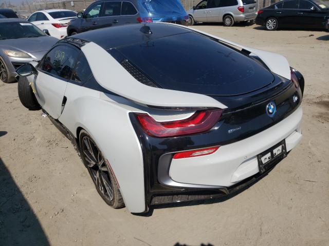 VIN WBY2Z2C3XHV676730 2017 BMW I8 no.3