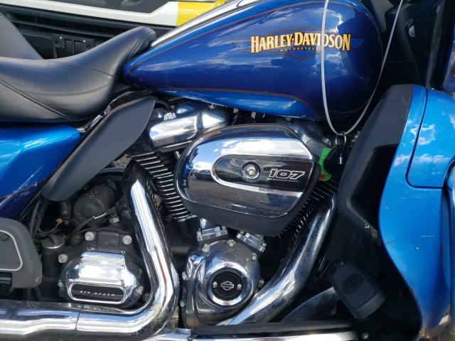 2017 HARLEY-DAVIDSON FLTRU 1HD1KGD19HB663348