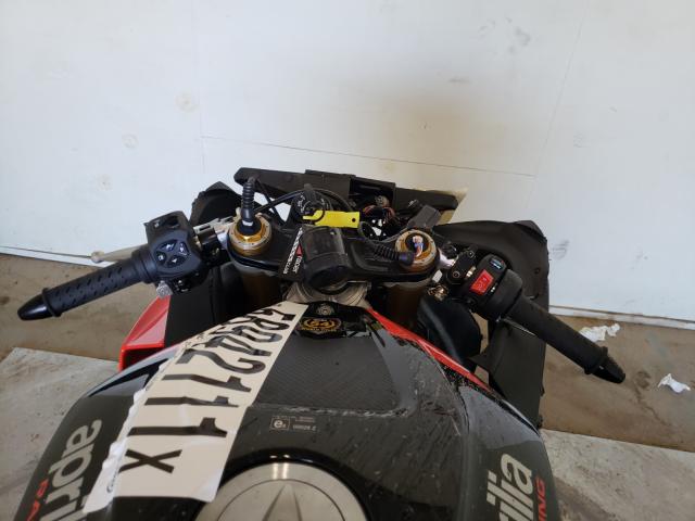 2021 APRILIA RSV4 ZD4KYUB02MS000022