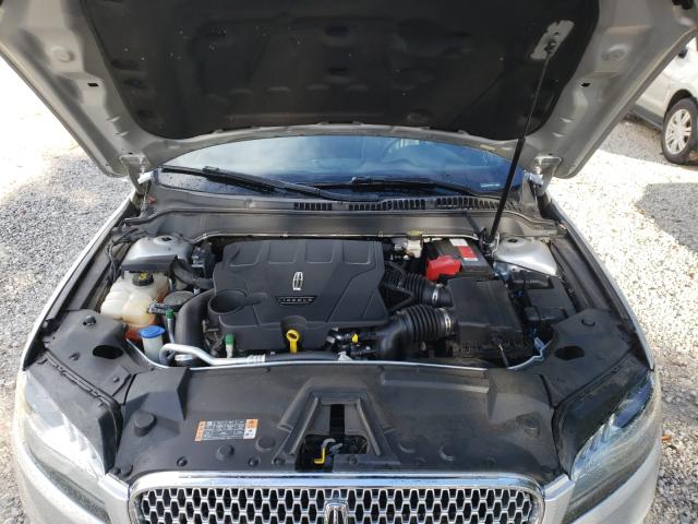 2017 LINCOLN MKZ RESERV 3LN6L5FC8HR612521