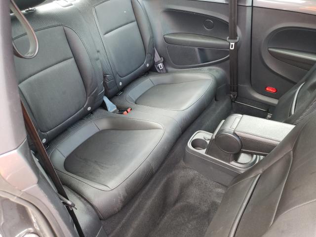 2017 VOLKSWAGEN BEETLE SE 3VWJ17AT5HM629570