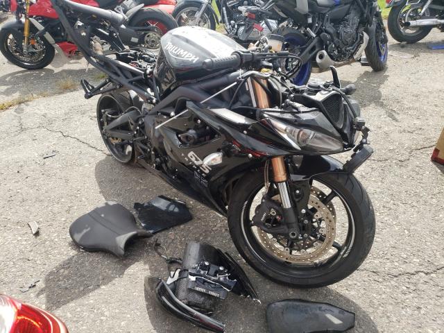 Salvage cars for sale from Copart Pennsburg, PA: 2009 Triumph Daytona 67