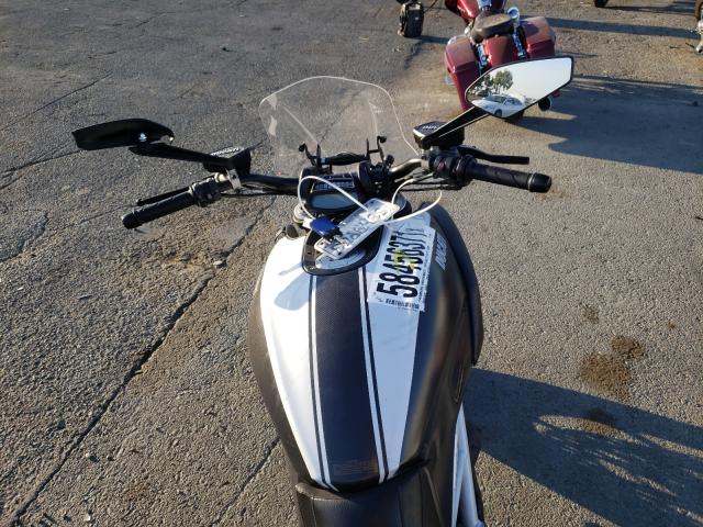 2015 DUCATI DIAVEL ZDM13BSW9FB019981